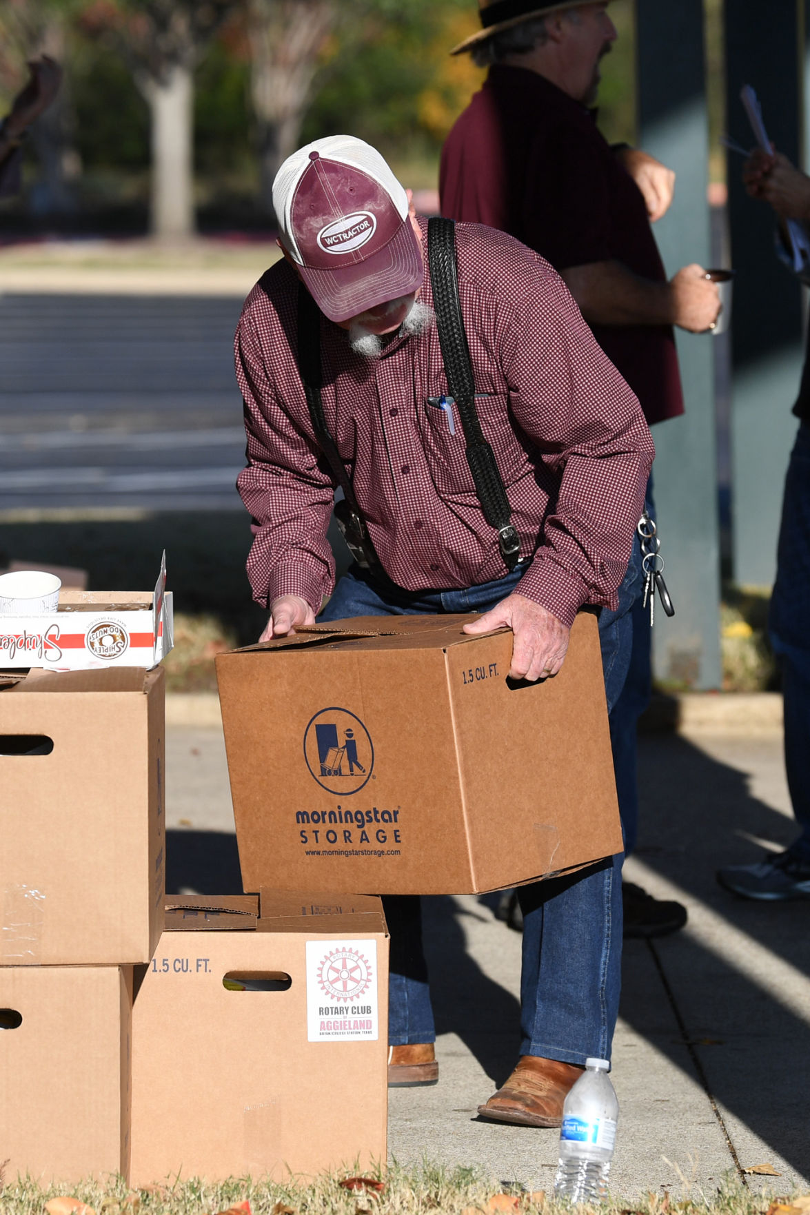 Thanksgiving food box giveaway